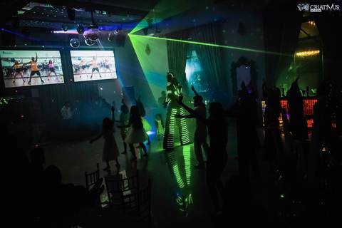Inspiração ideias criativas de Fotos fotográfico festa de debutante 15 anos no Castelo Marilias Buffet'