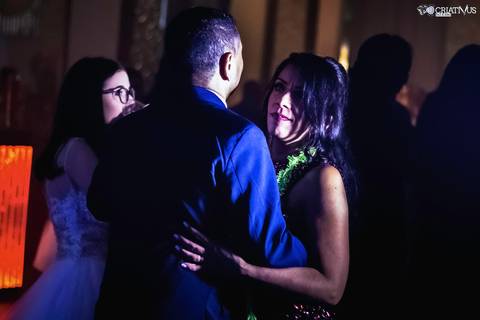 Inspiração ideias criativas de Fotos fotográfico festa de debutante 15 anos no Castelo Marilias Buffet'