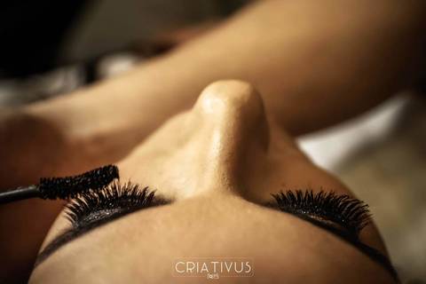 Inspiração e ideias criativas de fotos fotográfico de Making Of da noiva no Lestime de Soi'