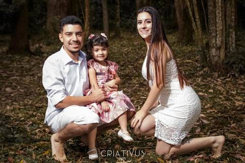 Inspiração e ideias criativas  ensaio fotográfico pré casamento de casal Parque do Carmo'