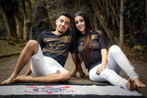 Inspiração e ideias criativas  ensaio fotográfico pré casamento de casal Parque do Carmo'