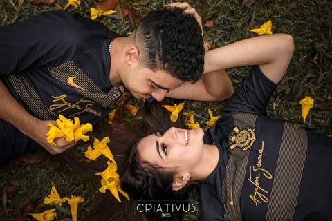 Inspiração e ideias criativas  ensaio fotográfico pré casamento de casal Parque do Carmo'
