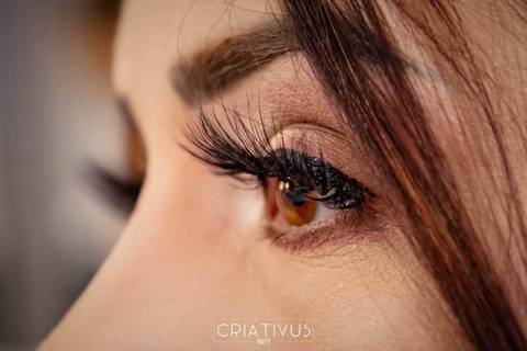 Inspiração e ideias criativas de fotos fotográfico de Making Of da noiva  Bruna Karina Makeup'