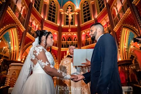 Inspiração e ideias criativas de fotos fotográfico de casamento na Igreja Arautos do Evangelho'
