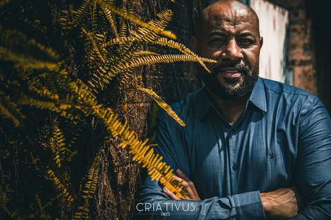 Inspiração e ideias criativas  ensaio fotográfico pré casamento de casal no Rio Piracicaba'