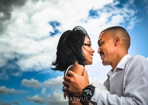 Inspiração e ideias criativas  ensaio fotográfico pré casamento de casal em São Roque'