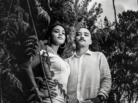 Inspiração e ideias criativas  ensaio fotográfico pré casamento de casal em São Roque'