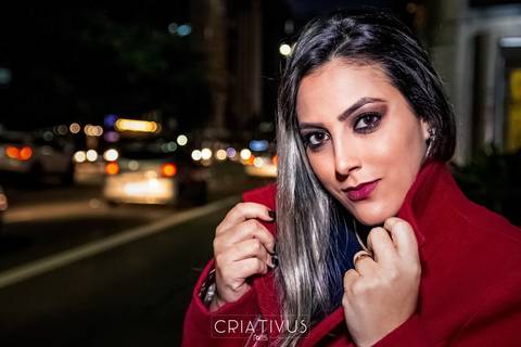 Inspiração e ideias criativas de ensaio girl power ensaio girl boss Ensaio Fotográfico feminino na Av. Paulista'
