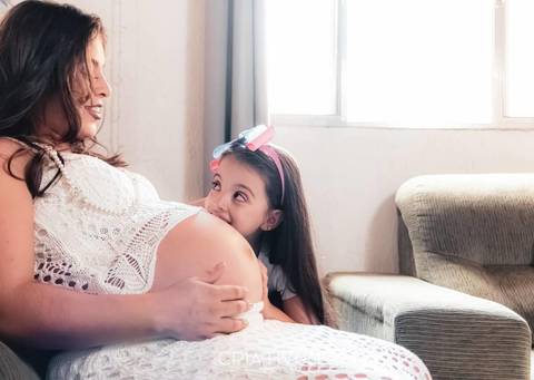 Inspiração para Ensaio fotográfico de gestante em casa'