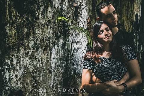  Inspiração e ideias criativas  ensaio fotográfico pré casamento de casal no parque Ibirapuera'