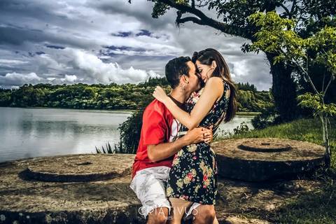 Inspiração e ideias criativas  ensaio fotográfico pré casamento de casal Fazenda Ipanema'