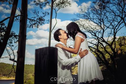 Inspiração e ideias criativas  ensaio fotográfico pré casamento de casal na Associação Santa Terezinha'
