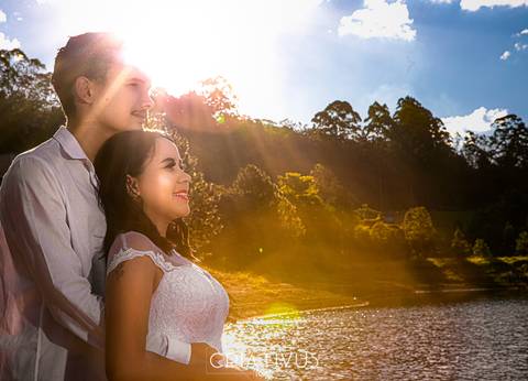 Inspiração e ideias criativas  ensaio fotográfico pré casamento de casal na Associação Santa Terezinha'