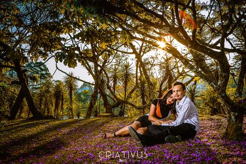 Inspiração e ideias criativas  ensaio fotográfico pré casamento de casal na Associação Santa Terezinha'