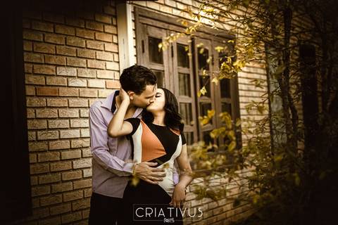 Inspiração e ideias criativas  ensaio fotográfico pré casamento de casal na Associação Santa Terezinha'