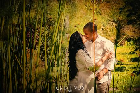 Inspiração e ideias criativas de ensaios fotográfico de gestante no Orquidário Maylasky'