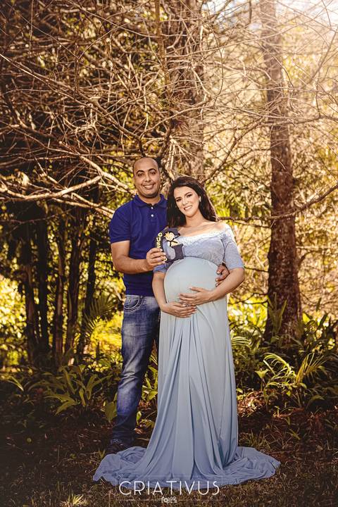 Inspiração e ideias criativas de ensaios fotográfico de gestante no Orquidário Maylasky'