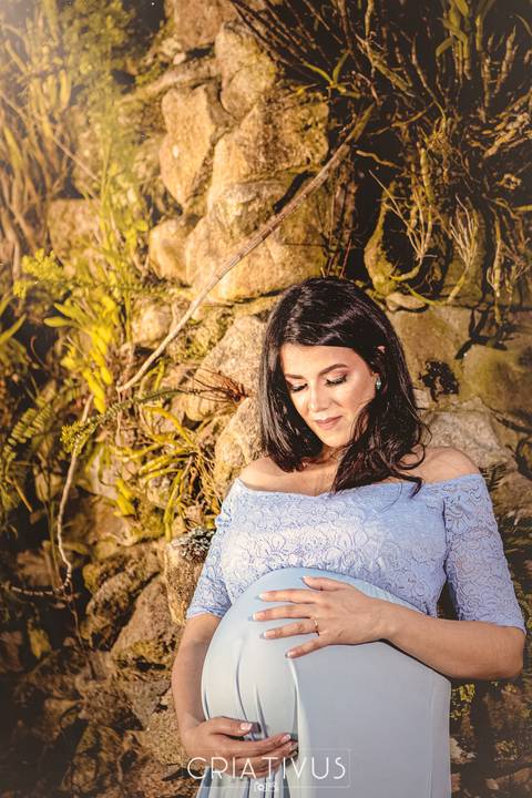 Inspiração e ideias criativas de ensaios fotográfico de gestante no Orquidário Maylasky'