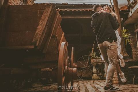 Inspiração e ideias criativas  ensaio fotográfico pré casamento de casal O Velhão'