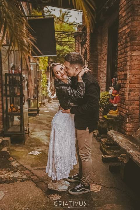 Inspiração e ideias criativas  ensaio fotográfico pré casamento de casal O Velhão'