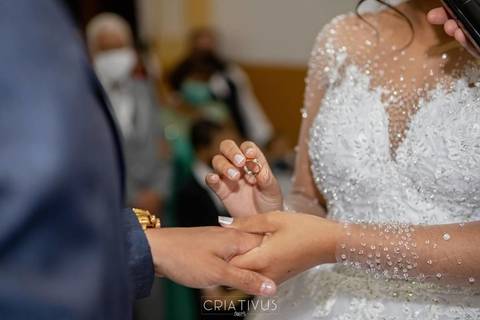 Inspiração e ideias criativas de fotos fotográfico de casamento na Capela Educandário Santa Terezinha'