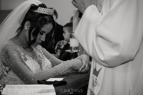 Inspiração e ideias criativas de fotos fotográfico de casamento na Capela Educandário Santa Terezinha'