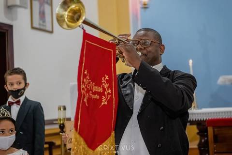 Inspiração e ideias criativas de fotos fotográfico de casamento na Capela Educandário Santa Terezinha'