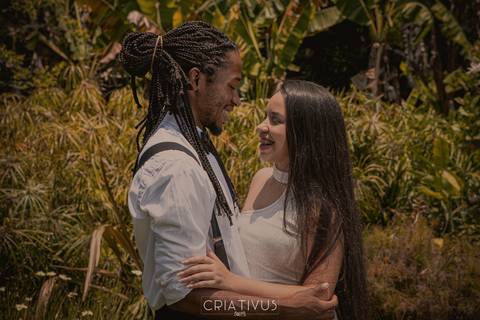 Inspiração e ideias criativas  ensaio fotográfico pré casamento de casal  Orquidário Maylasky'