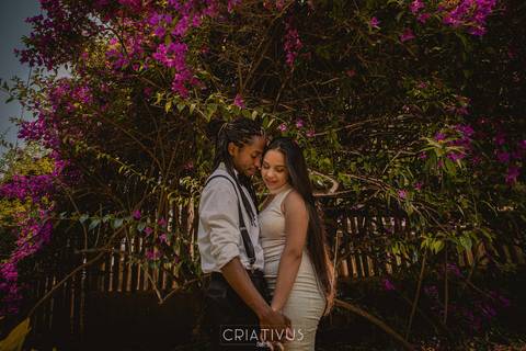 Inspiração e ideias criativas  ensaio fotográfico pré casamento de casal  Orquidário Maylasky'