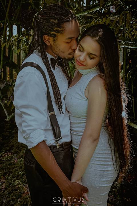 Inspiração e ideias criativas  ensaio fotográfico pré casamento de casal  Orquidário Maylasky'