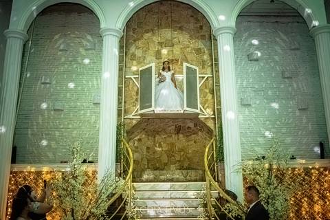 Inspiração e ideias criativas de fotos fotográfico de casamento entrada da noiva na Mansão Cidade Prime'