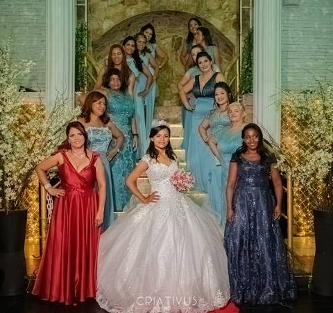 Inspiração e ideias criativas de fotos fotográfico de casamento com madrinhas na Mansão Cidade Prime'