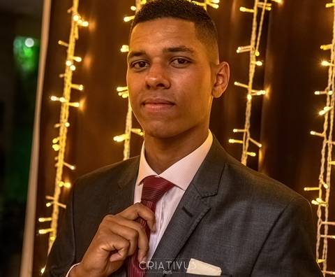 Inspiração e ideias criativas de fotos fotográfico de Making Of 
do noivo na Mansão Cidade Prime'