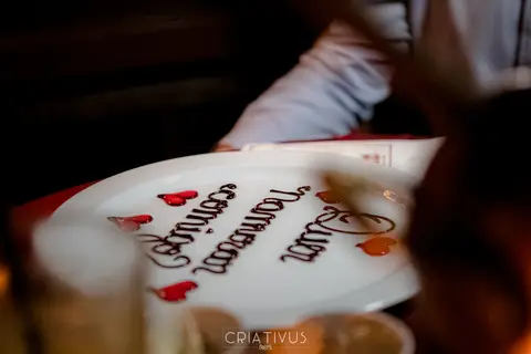 Inspiração e ideias criativas de fotos fotográfico para o Pedido de namoro surpresa romântico Chalezinho Morumbi'