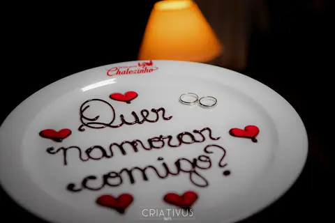 Inspiração e ideias criativas de fotos fotográfico para o Pedido de namoro surpresa romântico Chalezinho Morumbi'