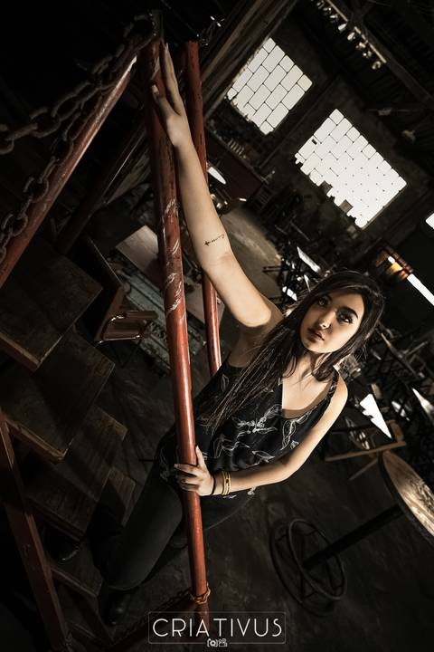 Inspiração e ideias criativas de ensaio girl power ensaio girl boss Ensaio Fotográfico Feminino  BTNK Bar'