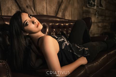 Inspiração e ideias criativas de ensaio girl power ensaio girl boss Ensaio Fotográfico Feminino  BTNK Bar'