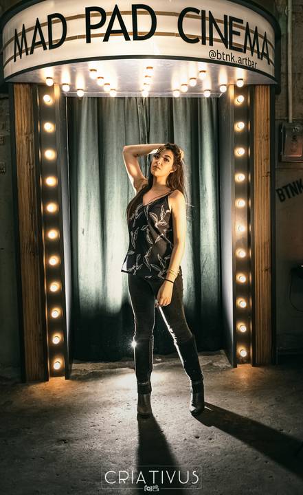 Inspiração e ideias criativas de ensaio girl power ensaio girl boss Ensaio Fotográfico Feminino  BTNK Bar'