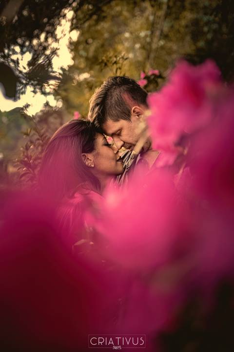 Inspiração e ideias criativas  ensaio fotográfico pré casamento de casal Campos do Jordão'
