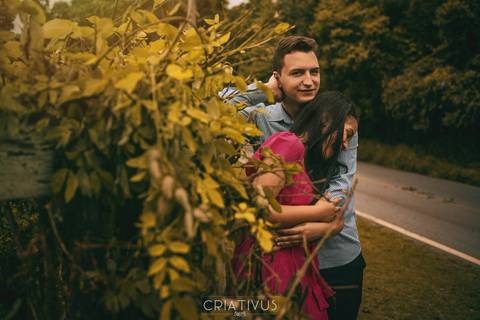 Inspiração e ideias criativas ensaio fotográfico pré casamento de casal em São Roque'
