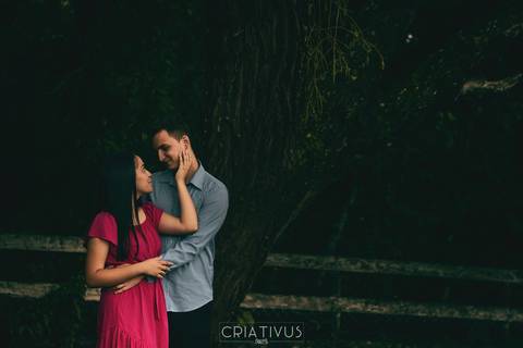 Inspiração e ideias criativas ensaio fotográfico pré casamento de casal em São Roque'