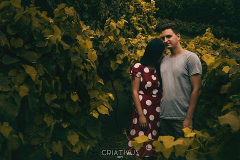 Inspiração e ideias criativas ensaio fotográfico pré casamento de casal em São Roque'