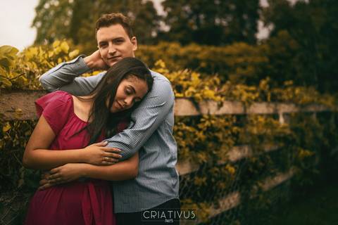 Inspiração e ideias criativas ensaio fotográfico pré casamento de casal em São Roque'