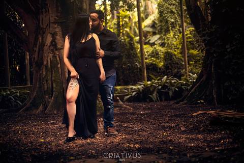 Inspiração e ideias criativas ensaio fotográfico pré casamento de casal no Parque da Água Branca'