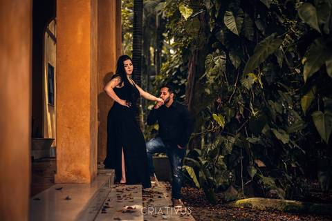 Inspiração e ideias criativas ensaio fotográfico pré casamento de casal no Parque da Água Branca'