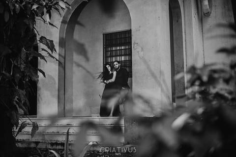 Inspiração e ideias criativas ensaio fotográfico pré casamento de casal no Parque da Água Branca'
