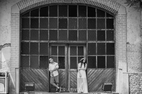 Inspiração e ideias criativas ensaio fotográfico pré casamento de casal Brasital São Roque SP'