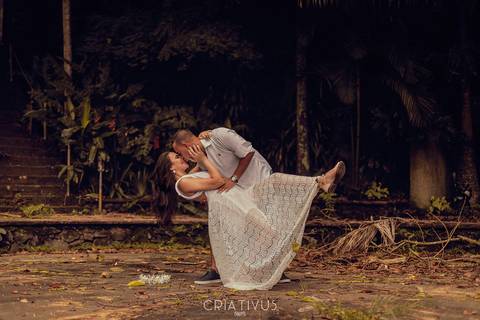 Inspiração e ideias criativas ensaio fotográfico pré casamento de casal Brasital São Roque SP'