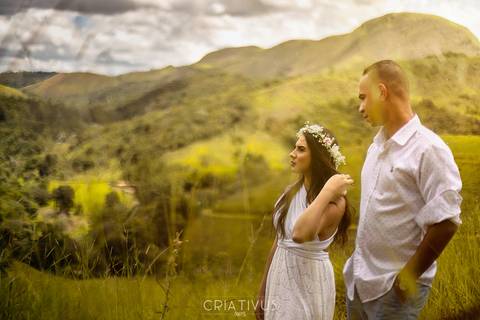 Inspiração e ideias criativas ensaio fotográfico pré casamento de casal  Mirante do Saboó'