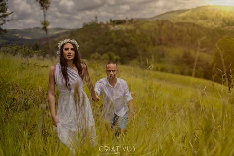 Inspiração e ideias criativas ensaio fotográfico pré casamento de casal  Mirante do Saboó'